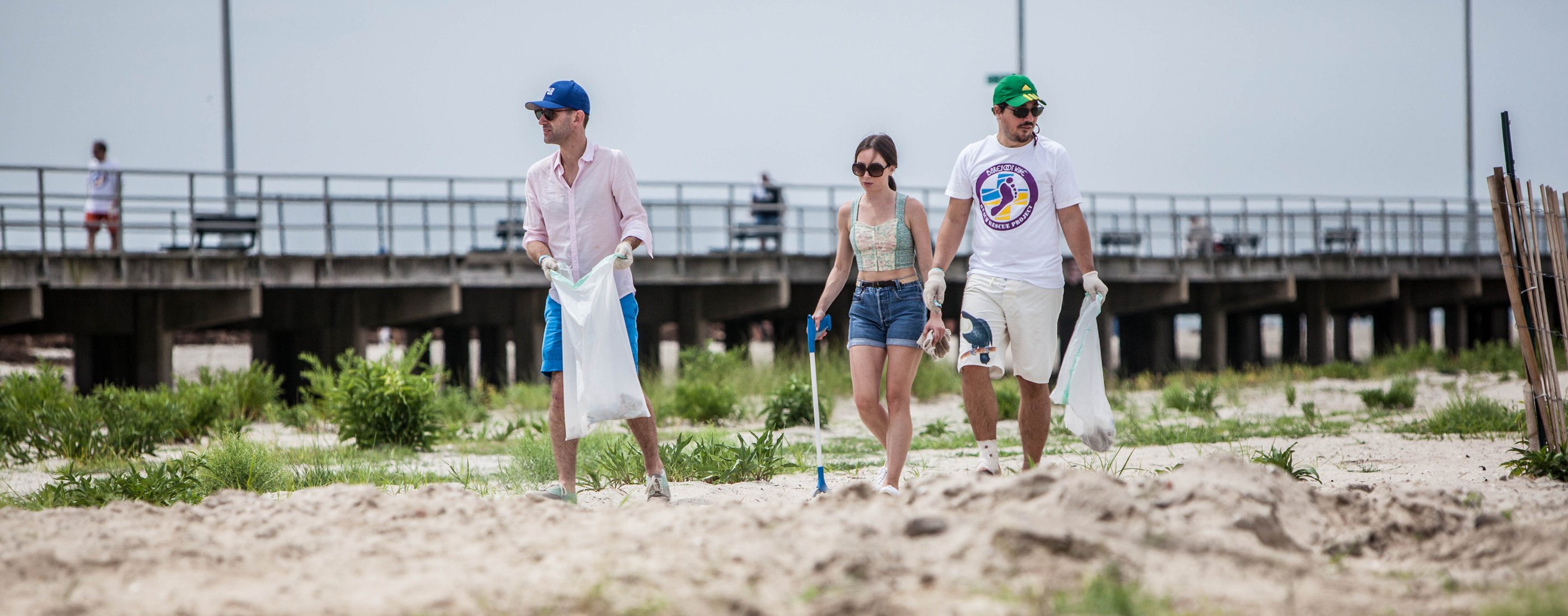 BeachCleanup-4_2800x1100